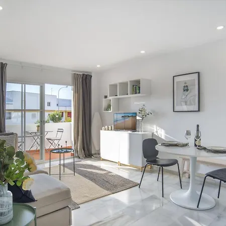 La Cornisa Apartment *